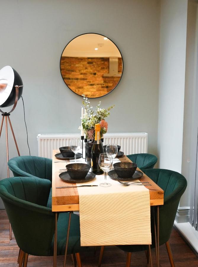 Stunning Brighton Seaside 2-Bedroom Townhouse With Patio, Sleeps 6 Exterior photo