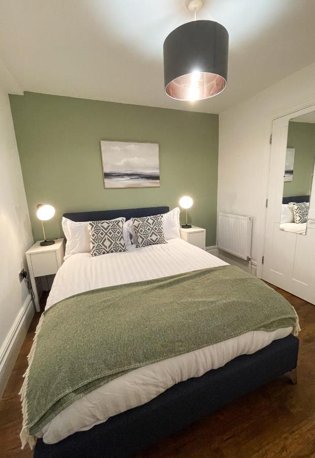 Stunning Brighton Seaside 2-Bedroom Townhouse With Patio, Sleeps 6 Exterior photo